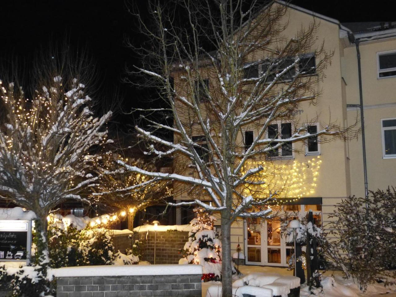Hotel Gasthof Lindenmeir Blaubeuren Exterior foto